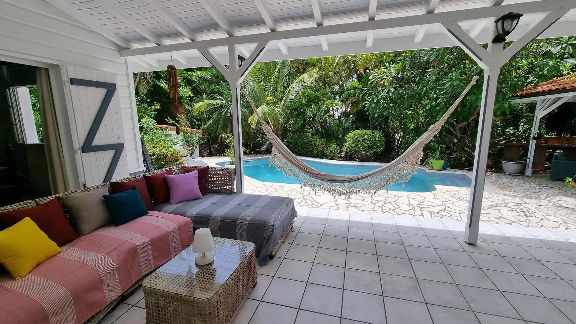 Maison Creole De Charme Avec Piscine Privee Et Ecrin Tropical Le François 0*,